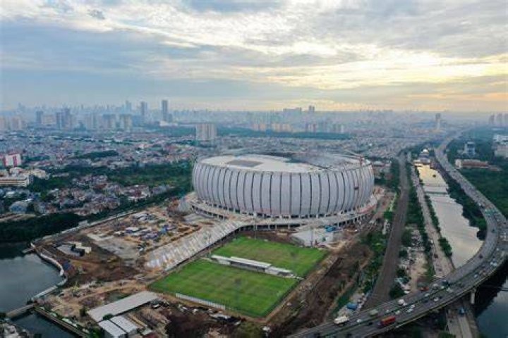 Unveiling The Jakarta International Stadium: A Historical Landmark Explored